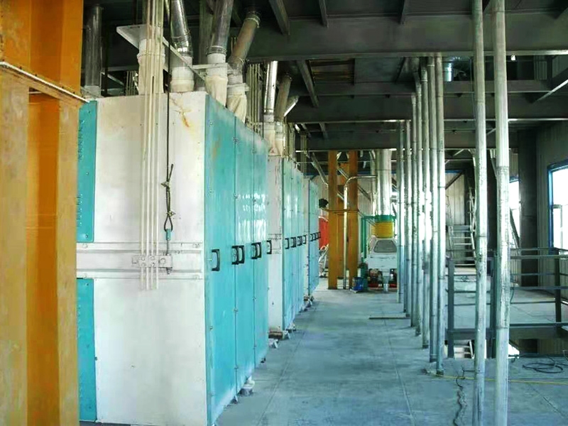 大型面粉機(jī)