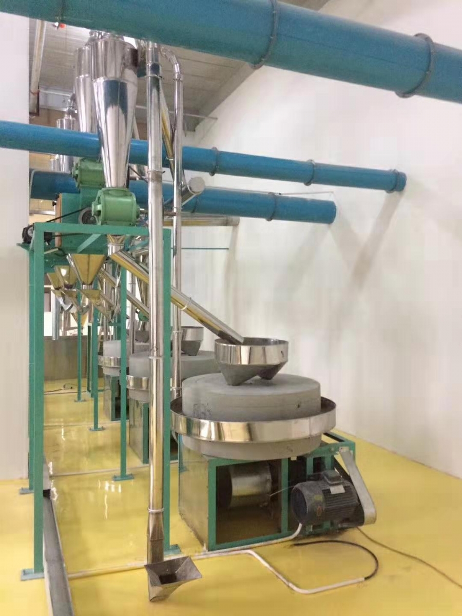 石磨面粉機