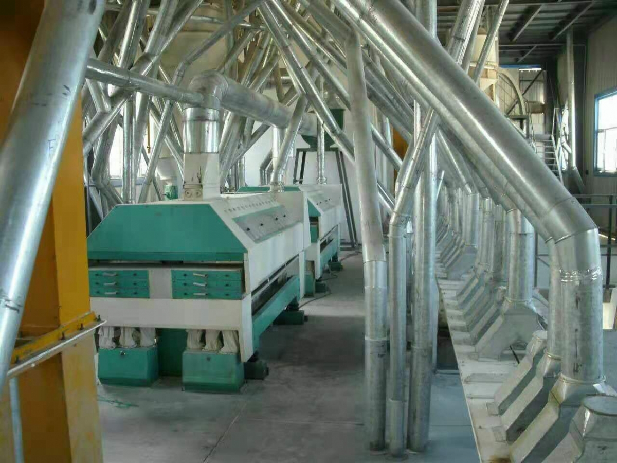 大型面粉機(jī)
